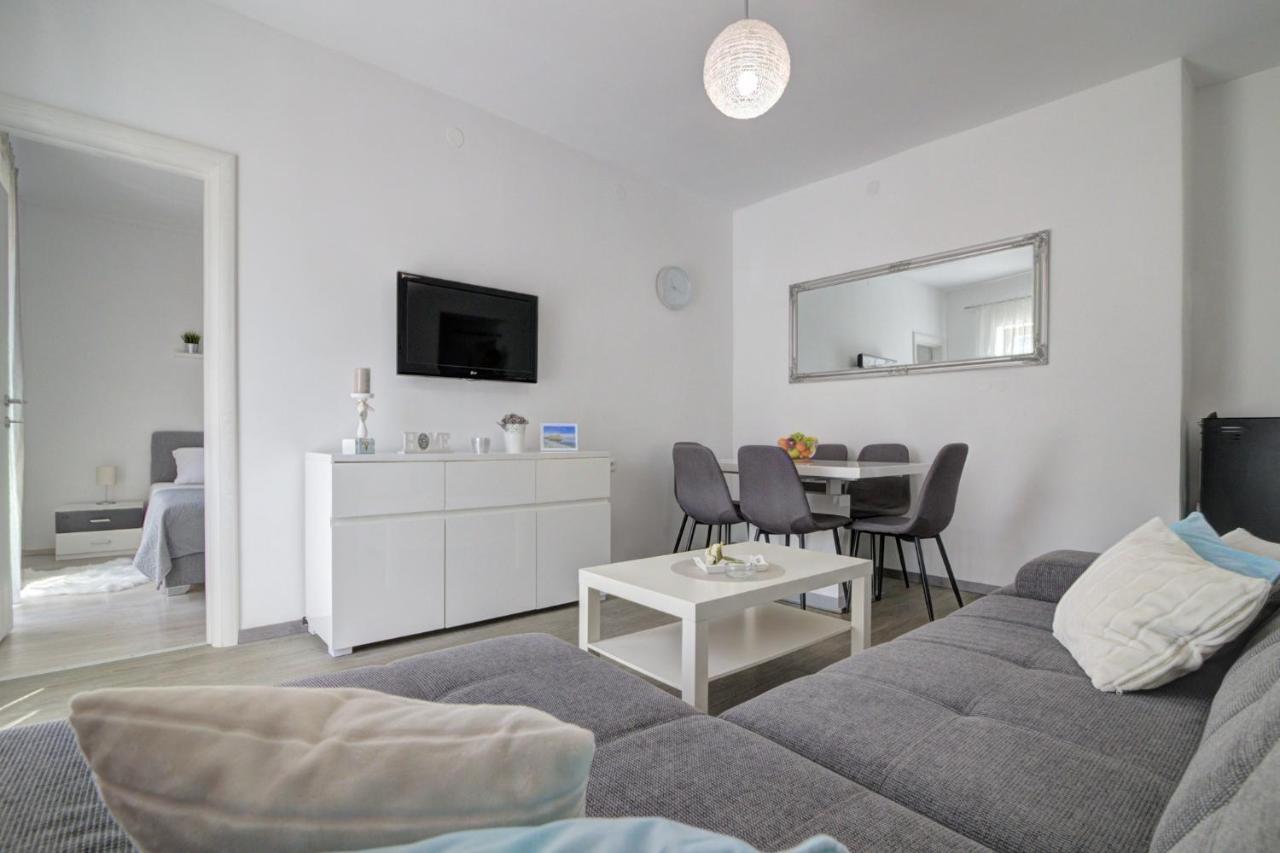 Apartman Luka Свети-Юрай Экстерьер фото