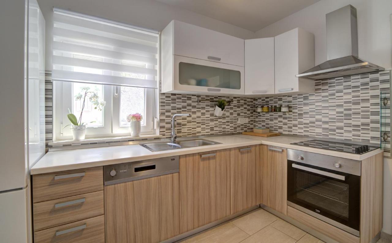 Apartman Luka Свети-Юрай Экстерьер фото