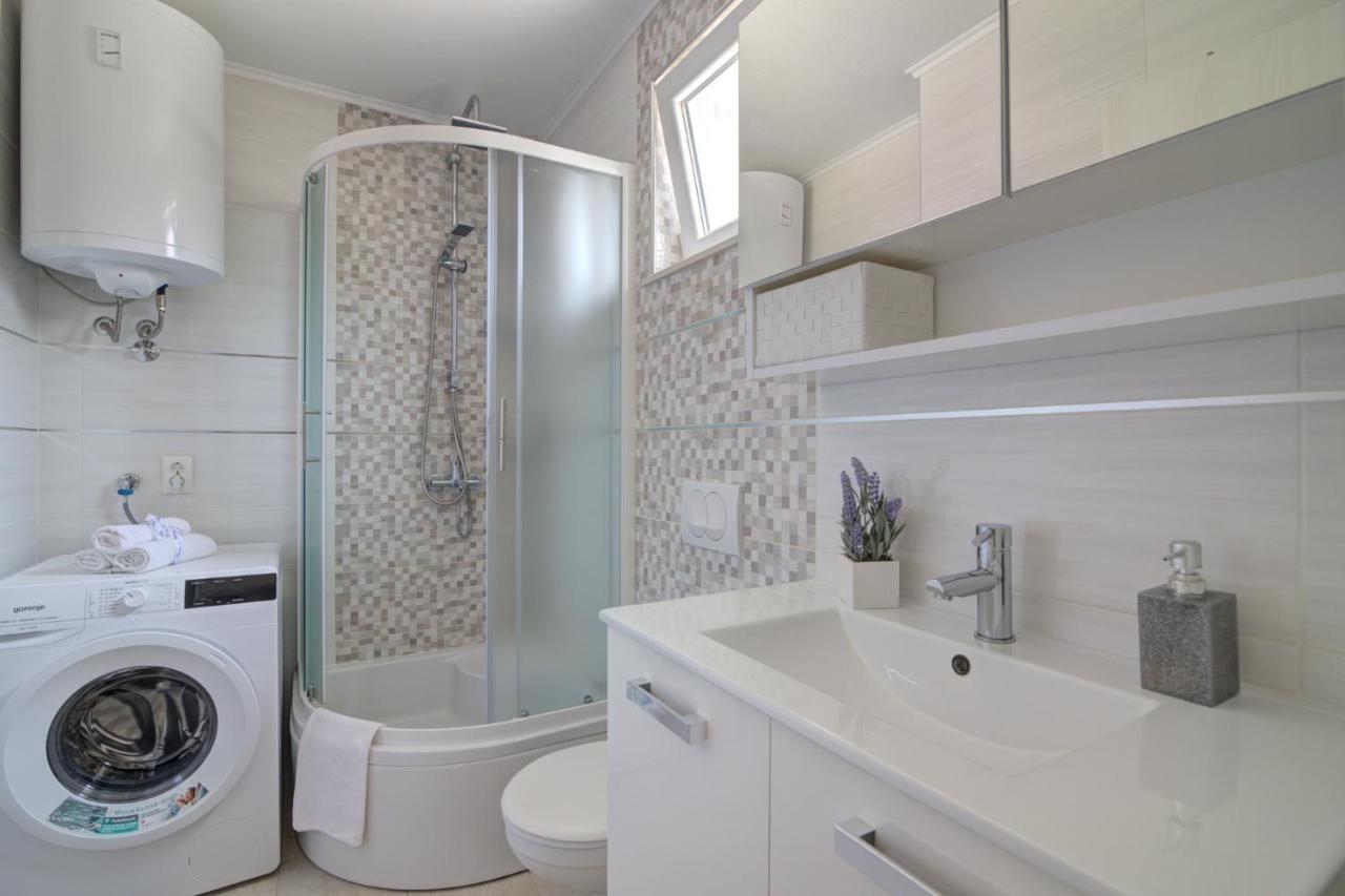 Apartman Luka Свети-Юрай Экстерьер фото